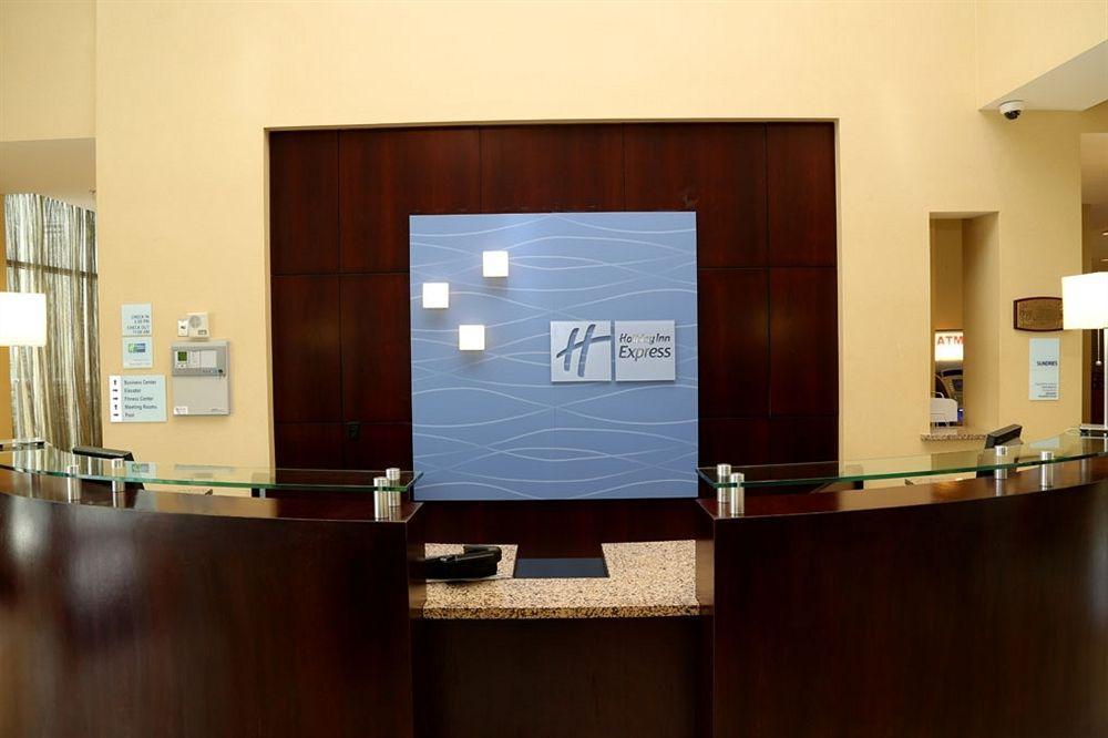 Holiday Inn Express Georgetown By Ihg Exteriör bild