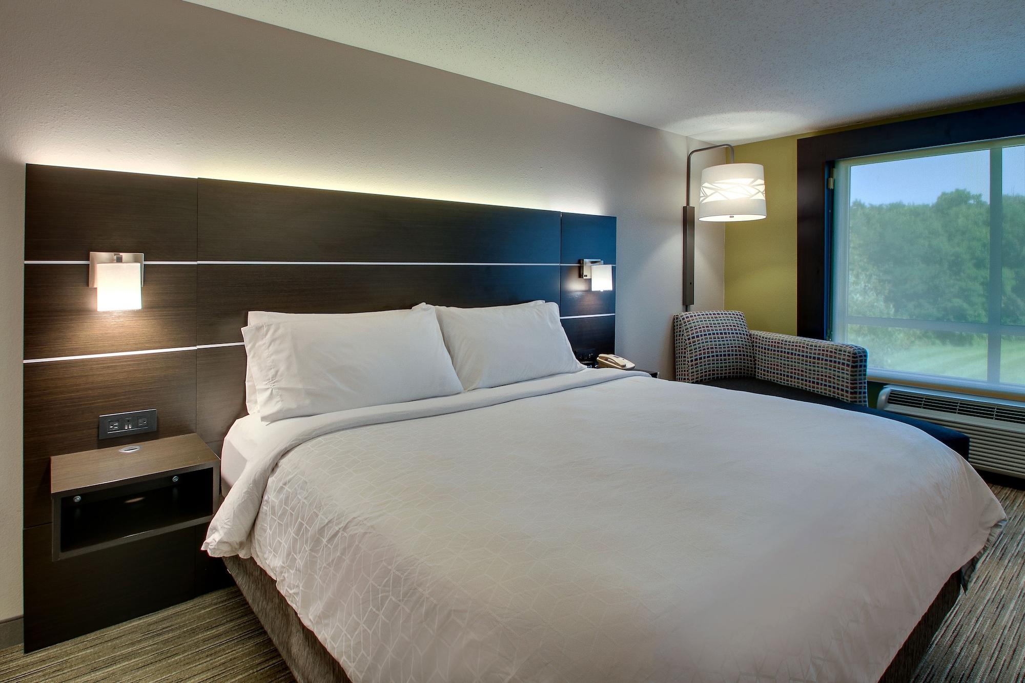 Holiday Inn Express Georgetown By Ihg Exteriör bild