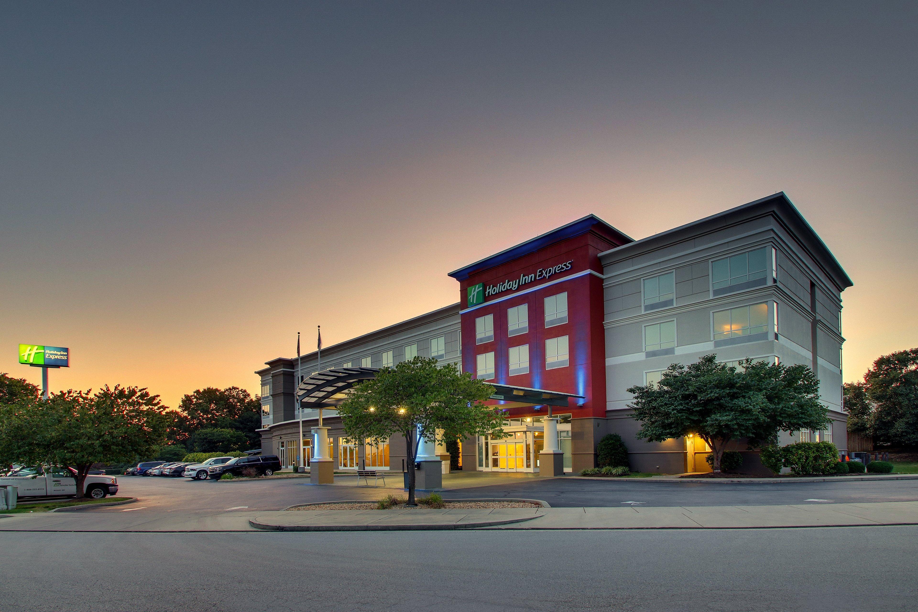 Holiday Inn Express Georgetown By Ihg Exteriör bild