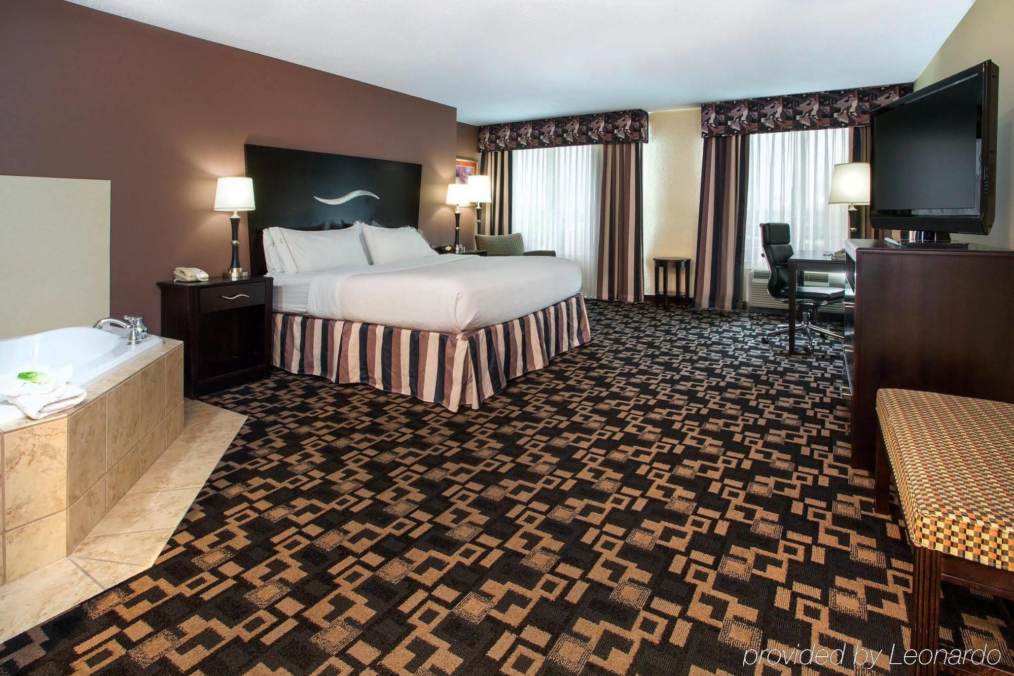 Holiday Inn Express Georgetown By Ihg Exteriör bild